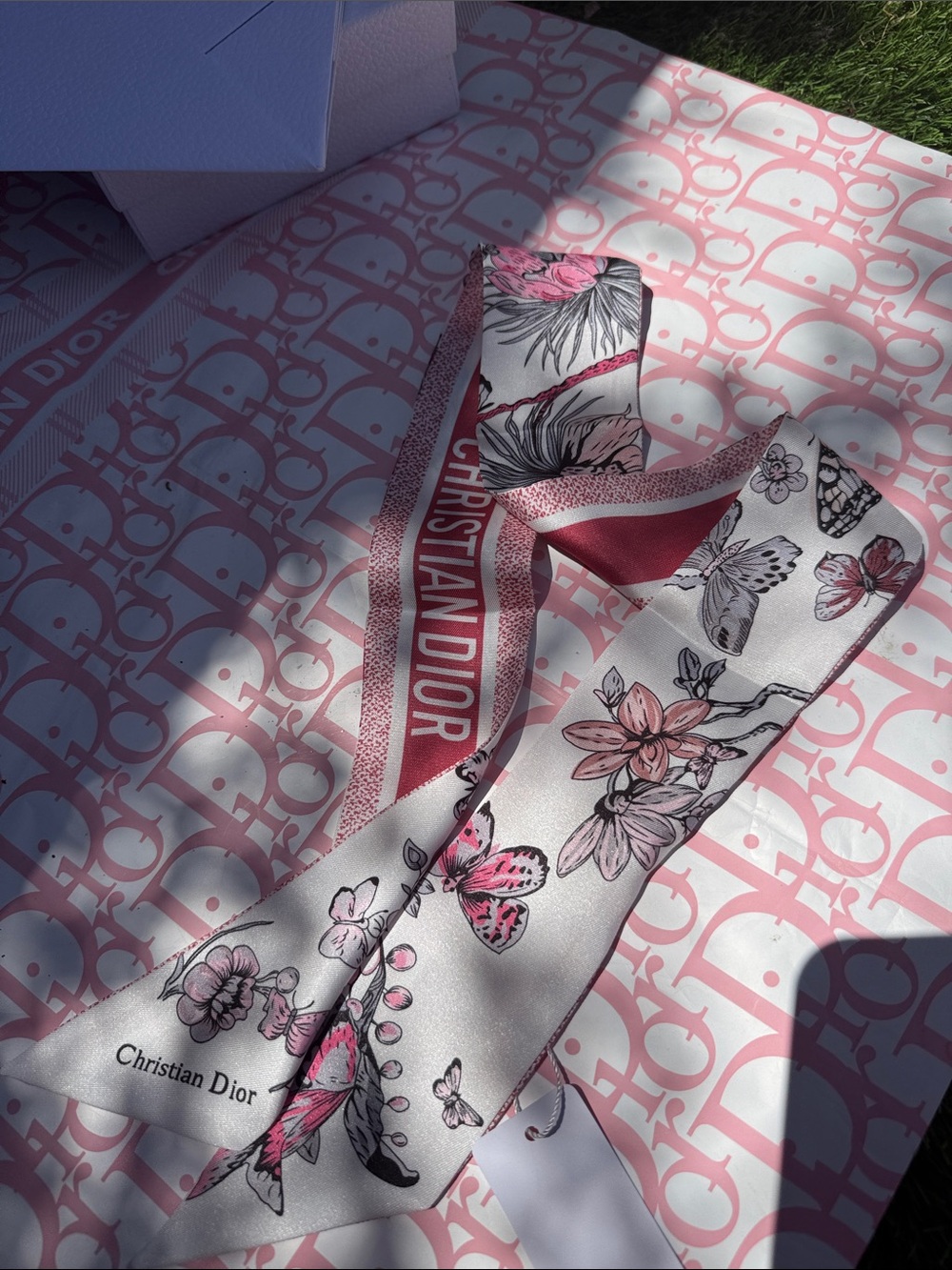 Dior Pink and White Floral Silk Twilly Mitzah Scarf 100% Silk New GWP